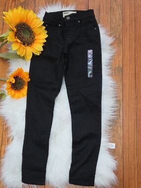 Garage Women’s Black High-Rise Slim Jeans
